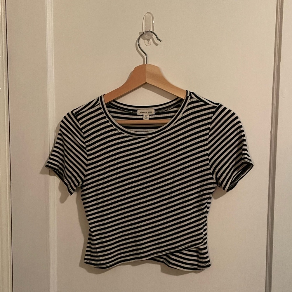 Silence + Noise Rib Short Sleeve Black/White Stripe Crossover Detail Crop Top M